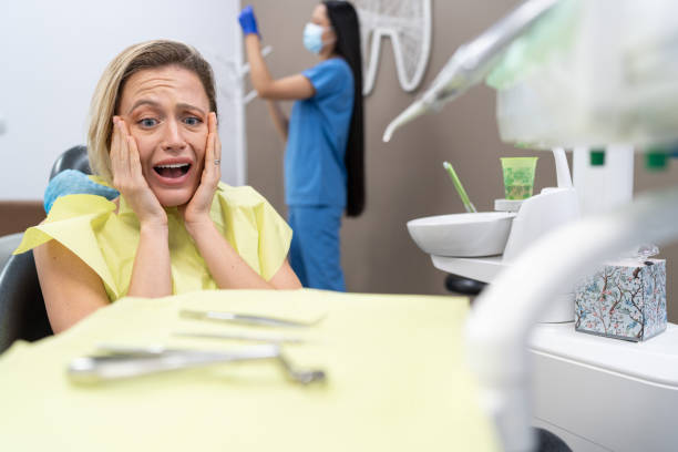 Best Weekend Emergency Dentist in Camanche, IA